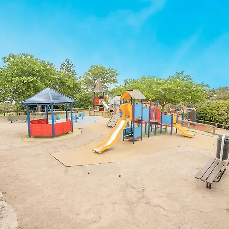 Village Cap Esterel - Le Belvedere-32 By Interhome