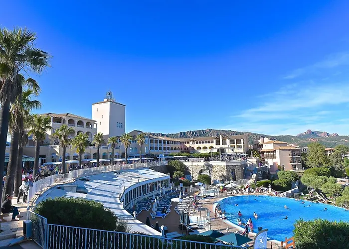 Apartamento Village Cap Esterel - Le Belvedere-32 By Interhome